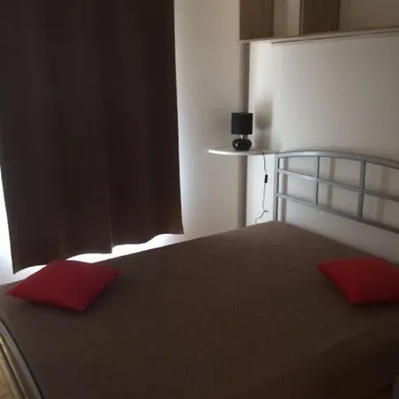 Chalet En Corse Du Sud *